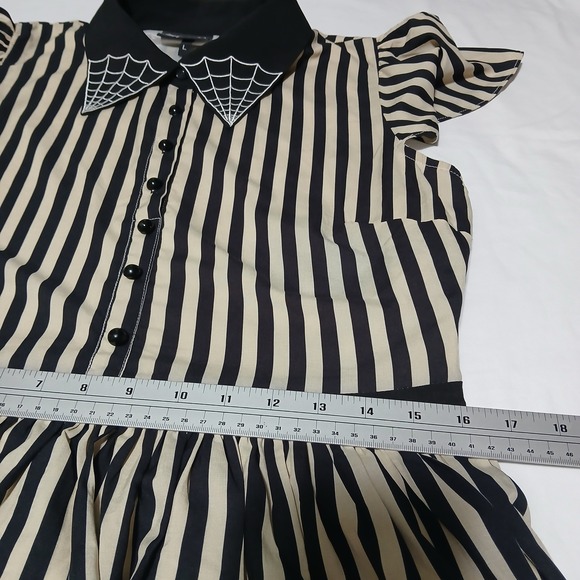 Sourpuss Striped Spiderweb Collar Dress Black Cream Rockabilly Goth Large - Picture 8 of 12
